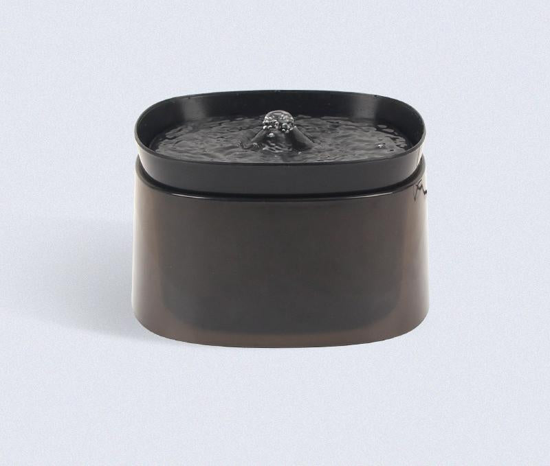 Automatic Pet Water Fountain - USB Powered, Multi-Stage Filtration, Ultra-Quiet, 2L Capacity(black)